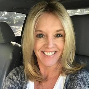 Meet your Posher, Deanna